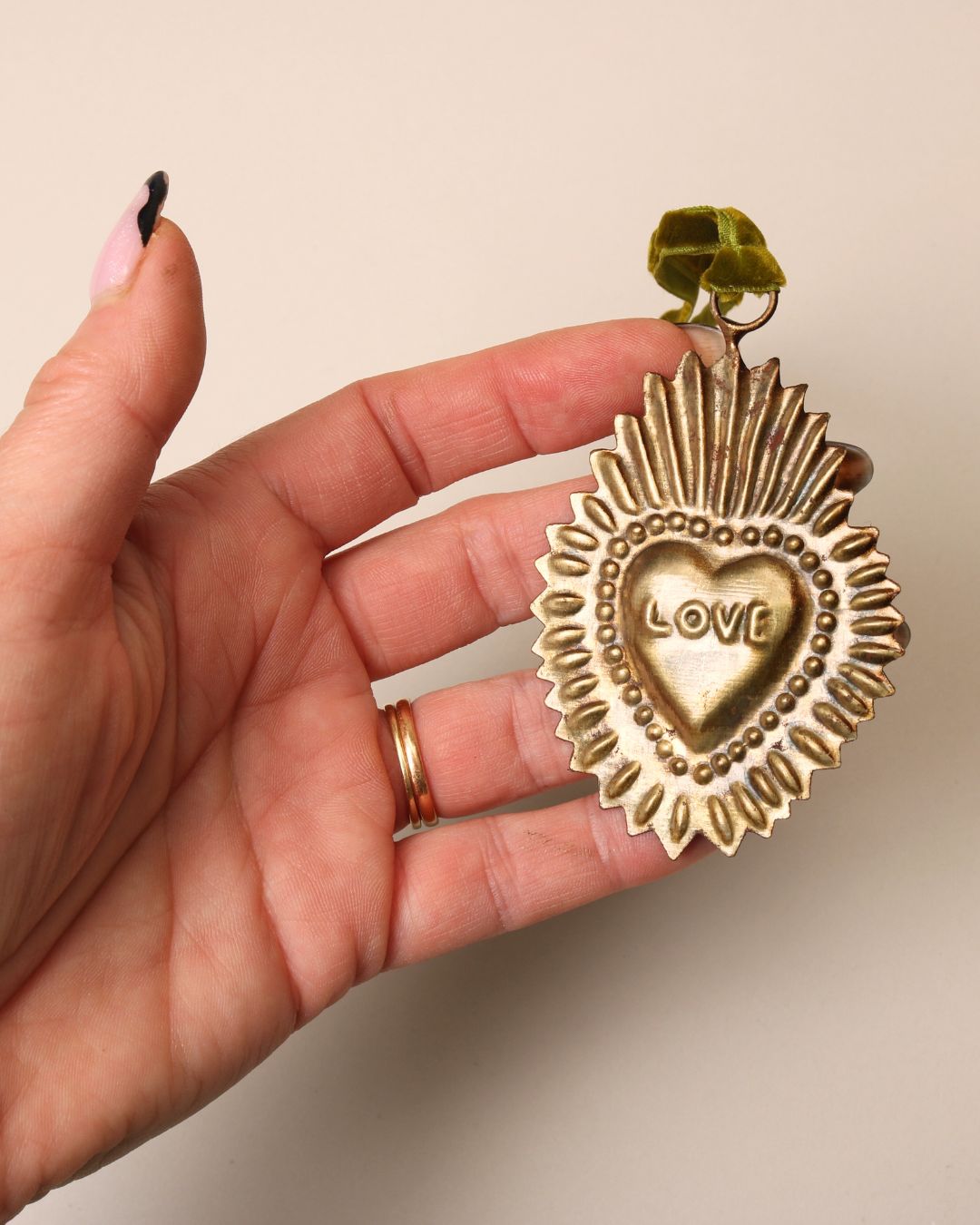 Love Heart Ex voto Decoration
