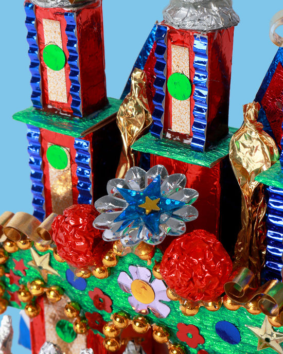 Kraków Foil Nativity Crib