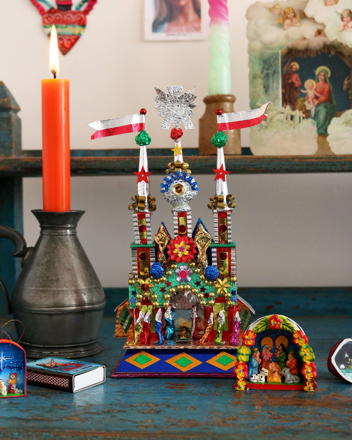 Kraków Foil Nativity Crib