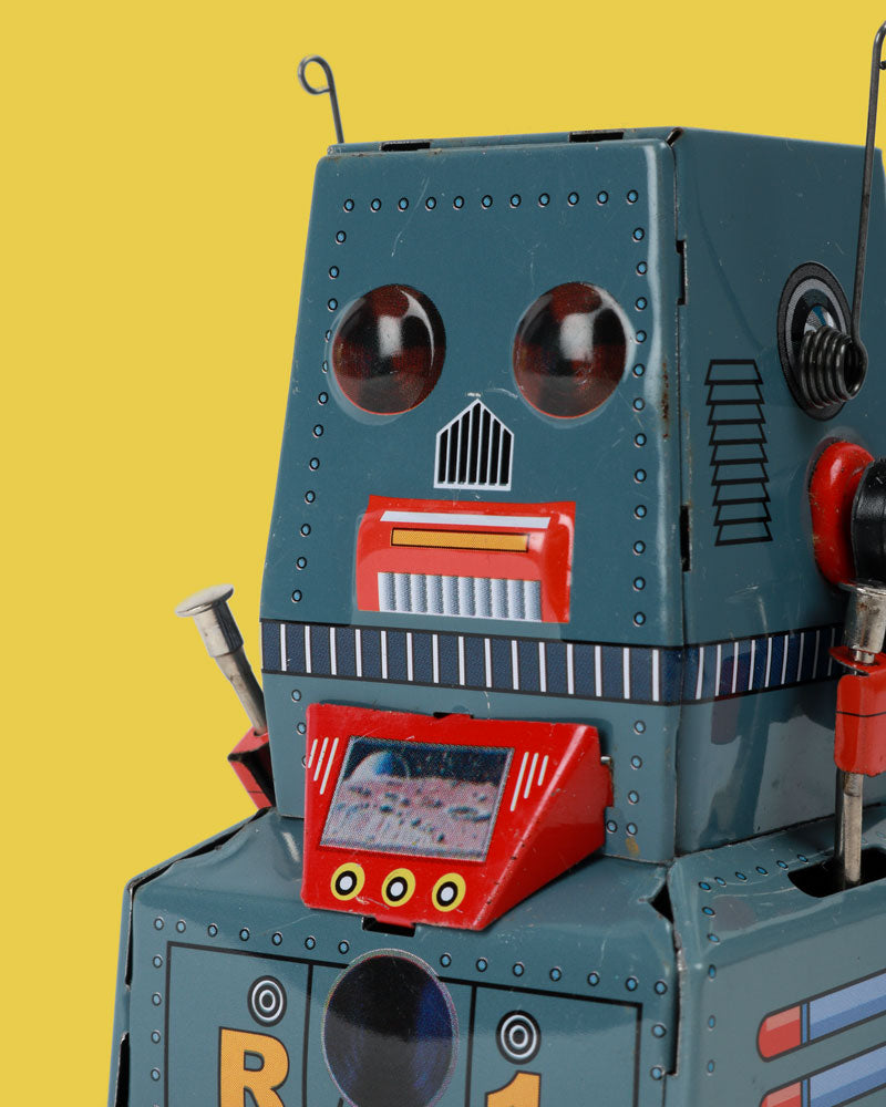 R1 Tank Robot Tin Toy